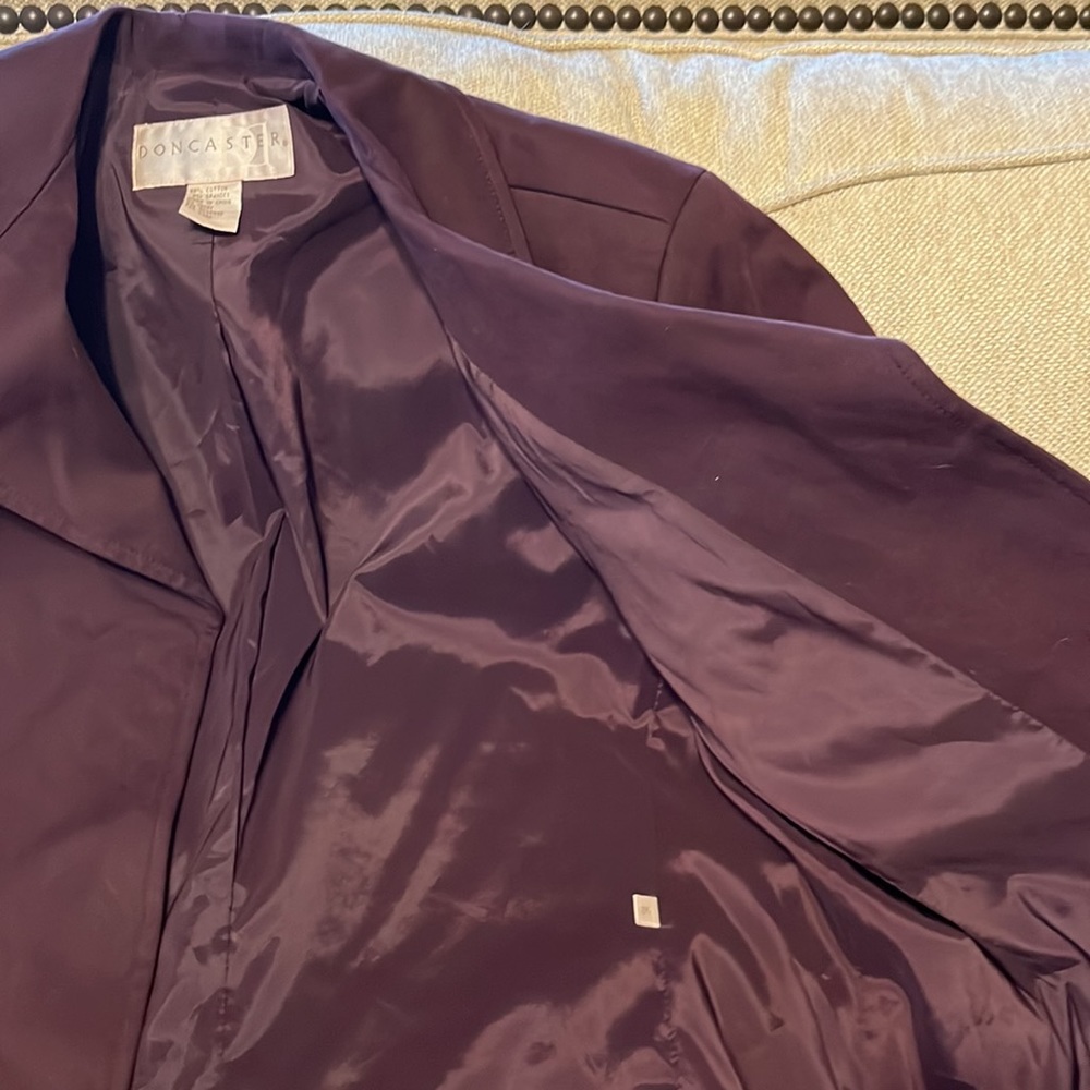 DONCASTER. Jacket,Burgundy - Picture 7 of 11